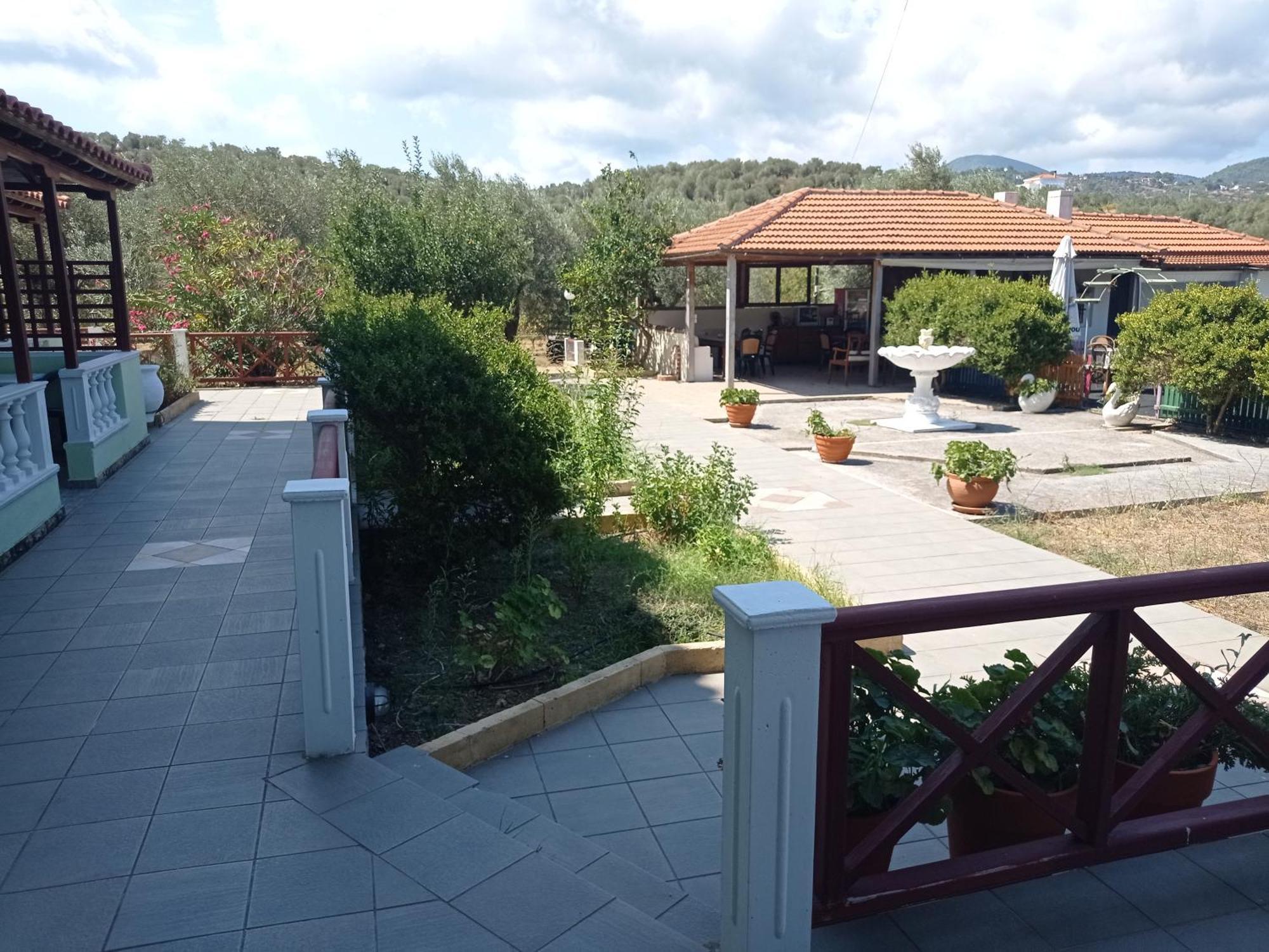 Alexandros Rooms & Studios Skopelos Exterior foto