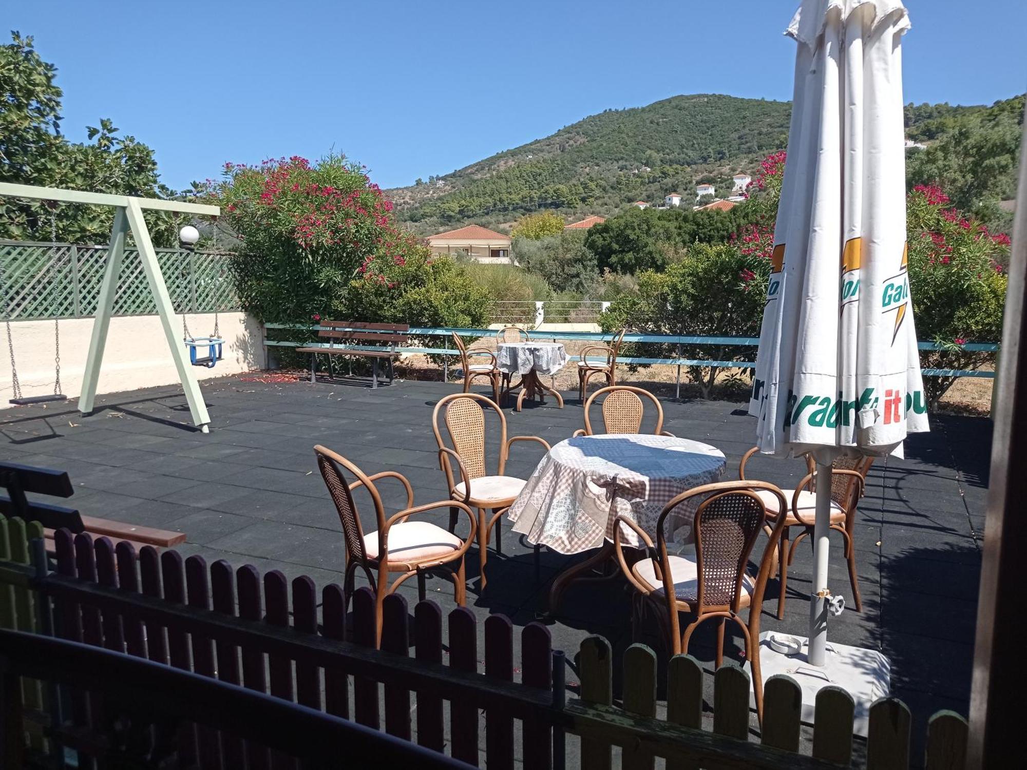 Alexandros Rooms & Studios Skopelos Exterior foto